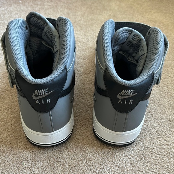 Nike Air Gray High-Top Sneakers - Picture 3 of 6